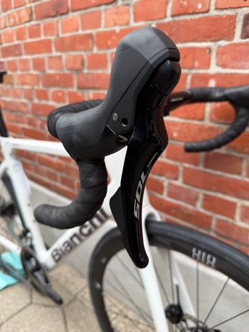 Used Bianchi Sprint Shimano 105 2025 Road & Gravel, White — image 5 of 15
