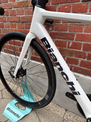 Used Bianchi Sprint Shimano 105 2025 Road & Gravel, White — image 14 of 15