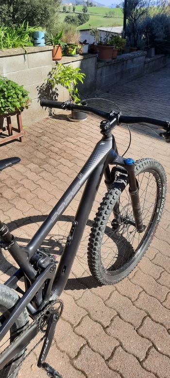 Used Focus O1E 8.7 2020 2020 Mountainbike, Black, 29 — image 3 of 5