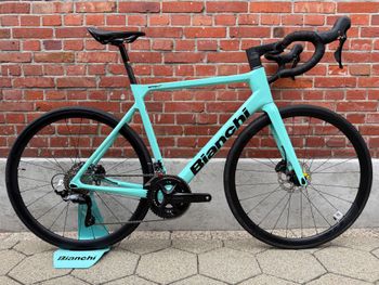 Used Bianchi Sprint Shimano 105 2025 Road & Gravel — image 2 of 30