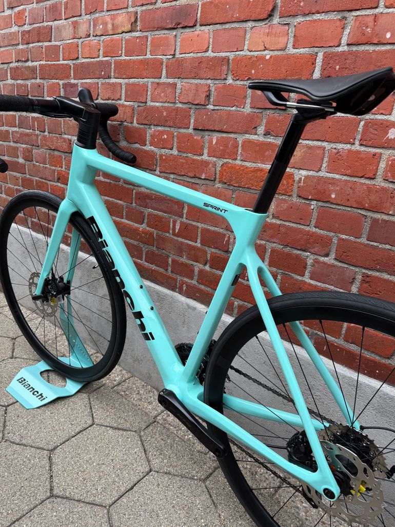 Used Bianchi Sprint Shimano 105 2025 Road & Gravel — image 25 of 30