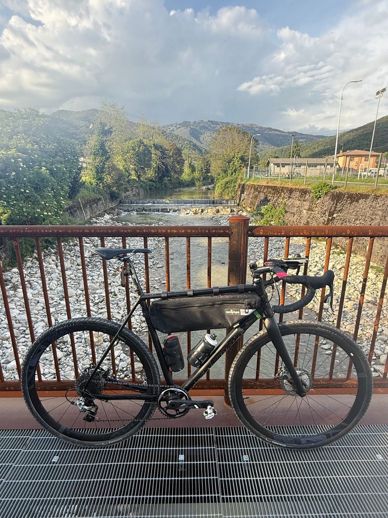 Used Fuji Cross 1.1 2017 2017 Road & Gravel, Black — image 4 of 6