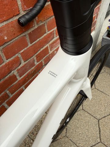 Used Bianchi Sprint Shimano 105 Di2 2025 Road & Gravel, White — image 10 of 12