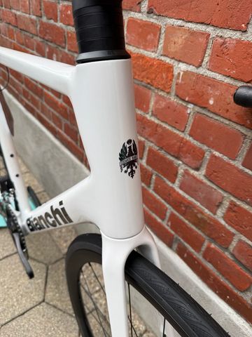 Used Bianchi Sprint Shimano 105 Di2 2025 Road & Gravel, White — image 6 of 12