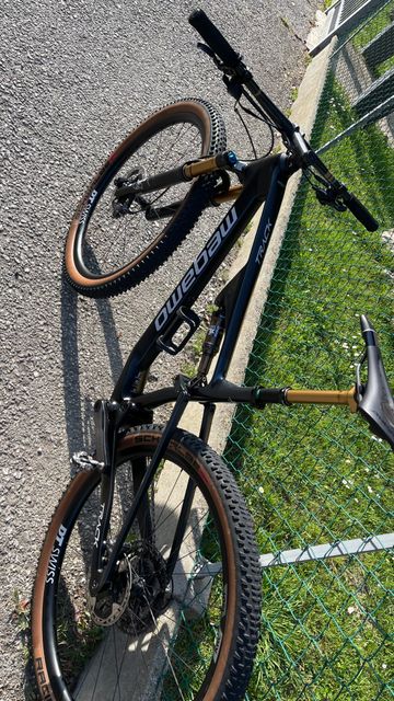Megamo TRACK 04 CRB 2024 2024 Mountainbike usato, Nero — immagine 6 di 7