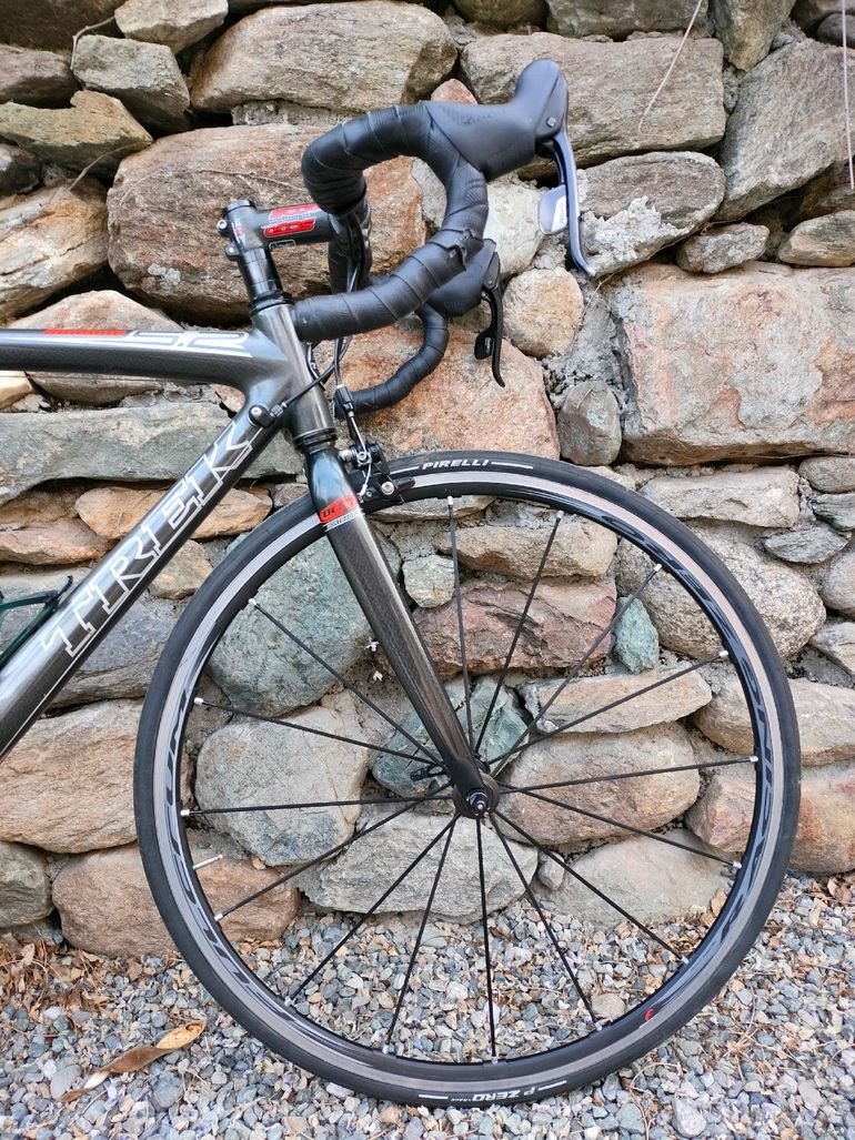 Used Trek Madone Other 2006 Road & Gravel, Hellgrau — image 12 of 14