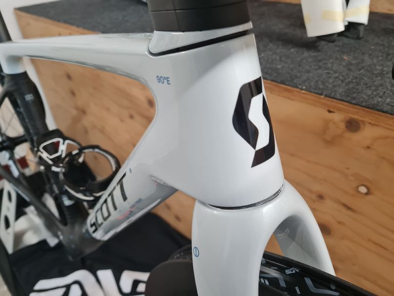 Used Scott Addict Frameset 2026 Road & Gravel, White — image 7 of 10