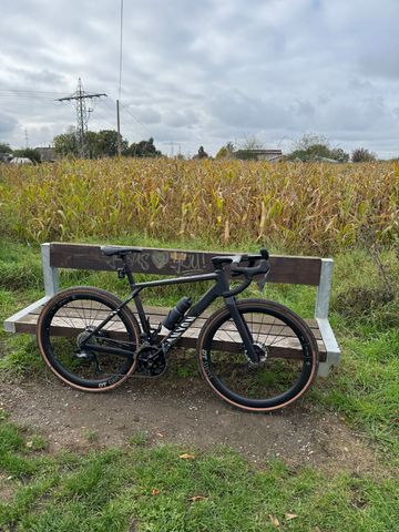 Brugt Canyon Grail CFR Di2 2024 2024 Road & Gravel — billede 3 af 4