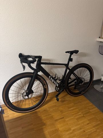 Brugt Canyon Grail CFR Di2 2024 2024 Road & Gravel — billede 2 af 4