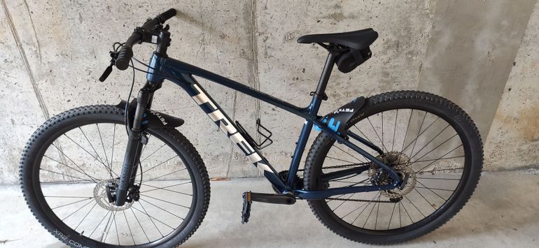 Used Trek Trek Xcaliber 7 2021 Mountainbike, Blue — image 7 of 7
