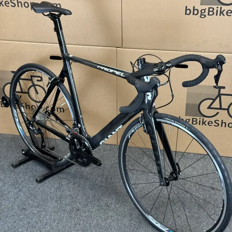 Used Giant Giant Propel - 11-speed Shimano 105 (2015) 58cm 2015 Road & Gravel, Black — image 5 of 7