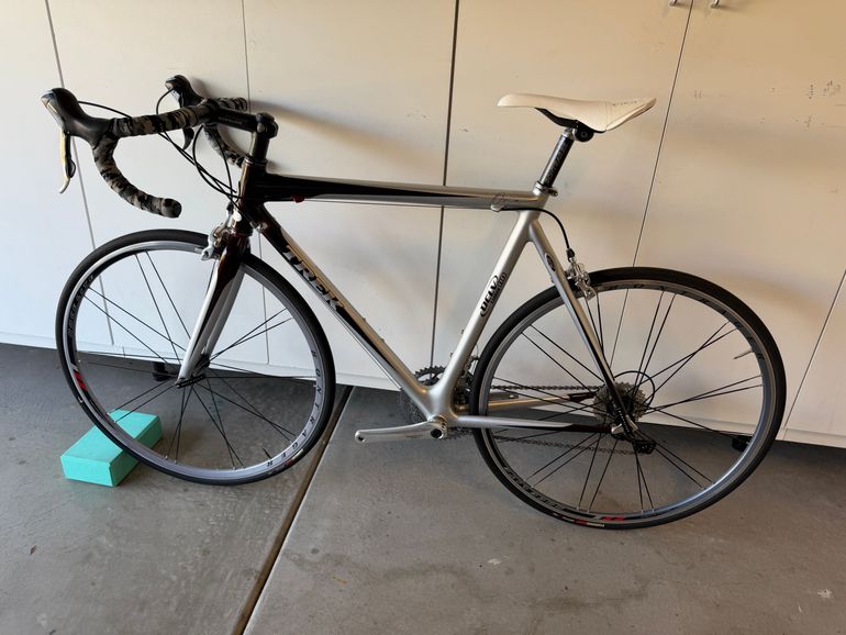Used Trek Madone SL 5.2 2006 2006 Road & Gravel, Purple — image 23 of 23