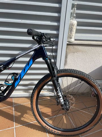 Tweedehands KTM SCARP ELITE 2023 2023 Mountainbike — afbeelding 5 van 9