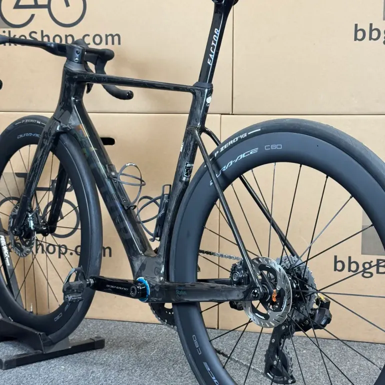 Used Factor Factor OSTRO VAM 2.0 - Full Shimano Dura-Ace (2025) 54cm 2025 Road & Gravel, Black — image 14 of 16