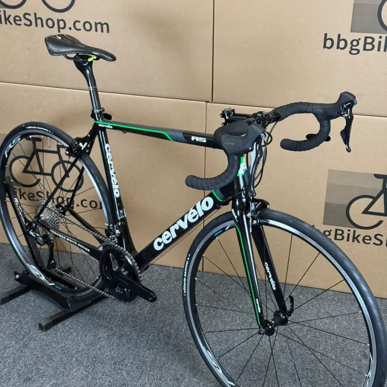 Used Cervélo Cervelo R5 - 11-speed Shimano 105(2011) 56cm 2011 Road & Gravel, Black — image 3 of 8