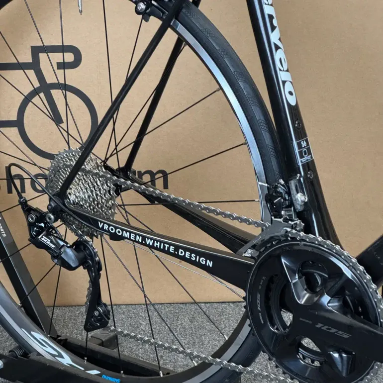 Used Cervélo Cervelo R5 - 11-speed Shimano 105(2011) 56cm 2011 Road & Gravel, Black — image 5 of 8