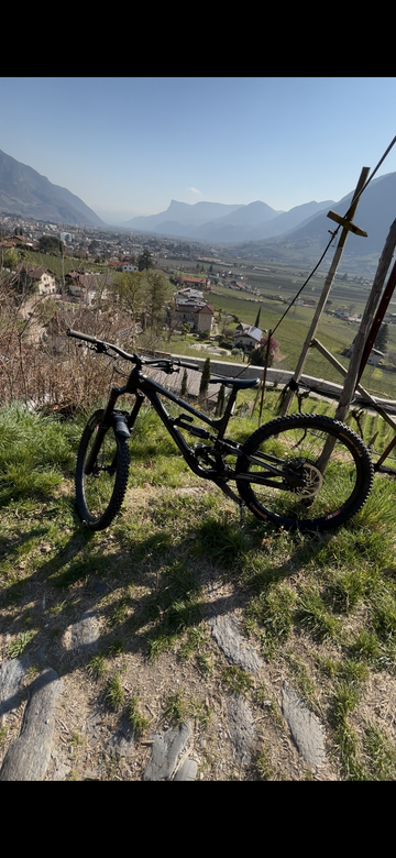 Używany YT Custom Shimano Deore XT 2024 Mountainbike — zdjęcie 3 z 4