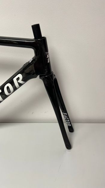 Used Factor O2 Frameset Premium 2023 Frameset 2023 Road & Gravel, Black — image 2 of 12