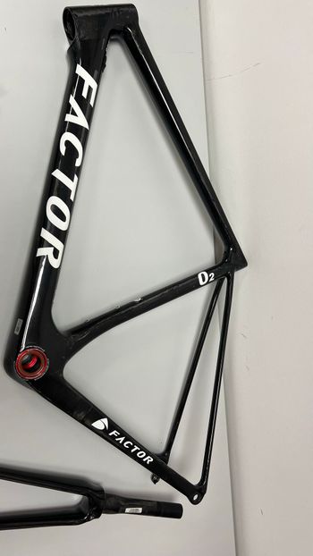 Used Factor O2 Frameset Premium 2023 Frameset 2023 Road & Gravel, Black — image 8 of 12
