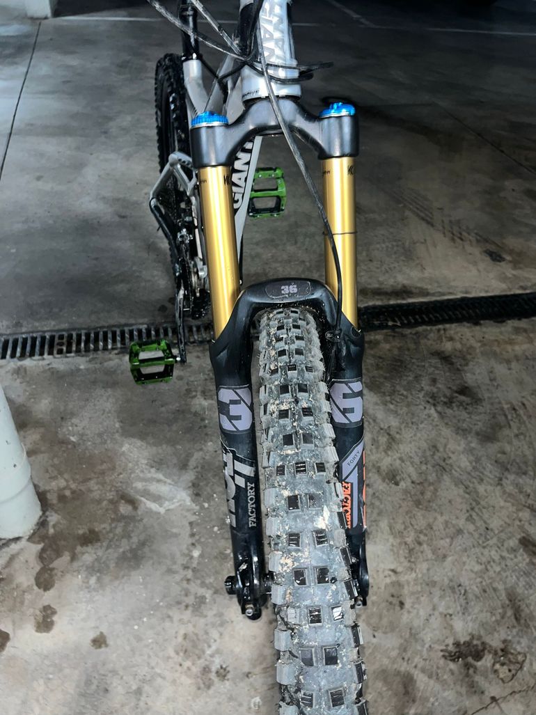 Used Giant Trance 27.5 1 2015 2015 Mountainbike, Hellgrau, 27.5 — image 4 of 7