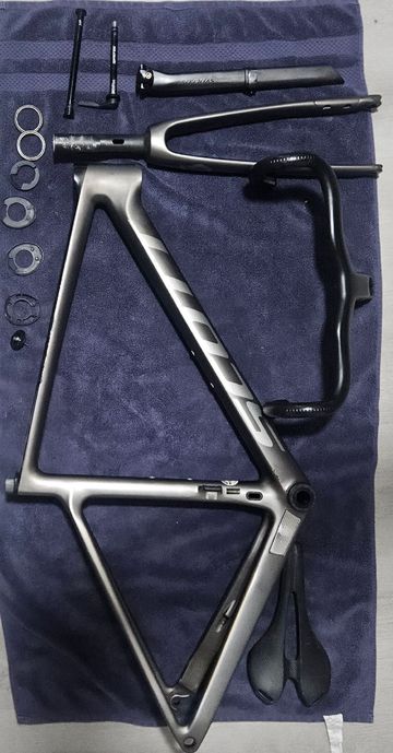 Used Scott Addict RC 10 2020 Frameset 2020 Road & Gravel, Light Gray — image 11 of 12