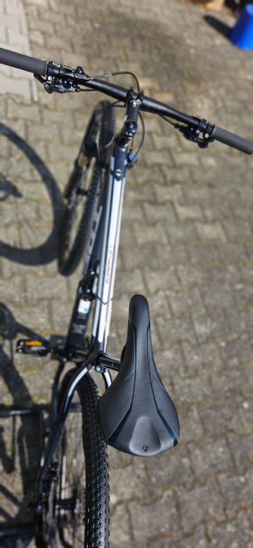 Used Trek Superfly 5 2017 2017 Mountainbike, Black, 29 — image 5 of 22