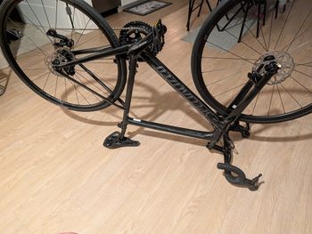Used Specialized Tarmac SL6 Sport 2021 2021 Road & Gravel, Black — image 2 of 3