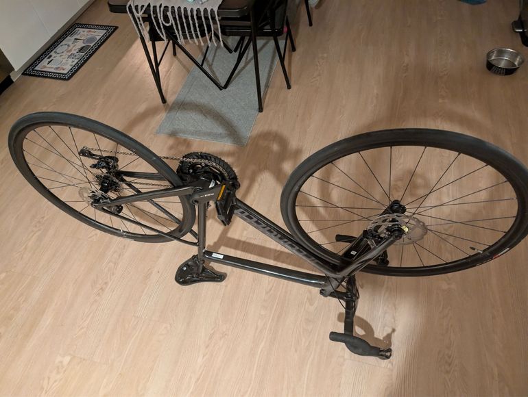 Used Specialized Tarmac SL6 Sport 2021 2021 Road & Gravel, Black — image 1 of 3