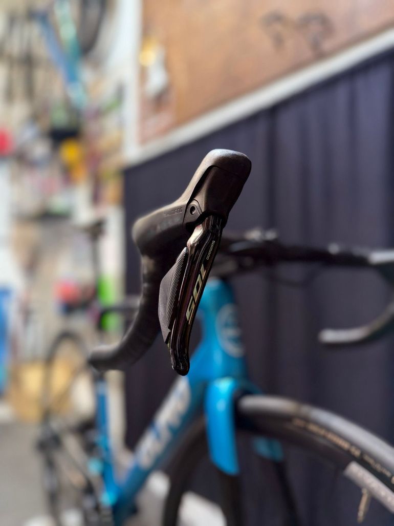 Used Olmo Olmo Custom Shimano 105 Di2 2025 Road & Gravel — image 11 of 11