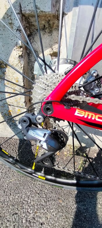 Used BMC Roadmachine Shimano Ultegra Di2 2018 Road & Gravel — image 10 of 13