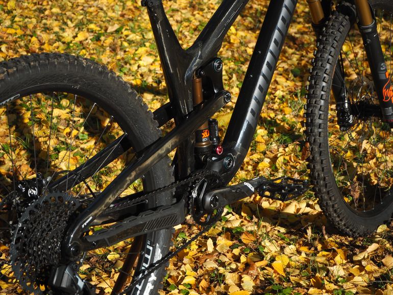 Used Propain Tyee CF High End 2020 2020 Mountainbike, Black, 29, 27.5 — image 2 of 7