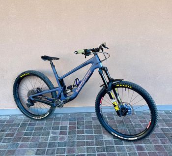 Santa Cruz, Megatower X01 / Coil / Carbon C / 29 2022