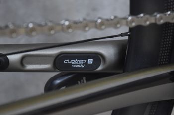 Used Trek Émonda SL 6 Disc 2018 2018 Road & Gravel — image 10 of 16