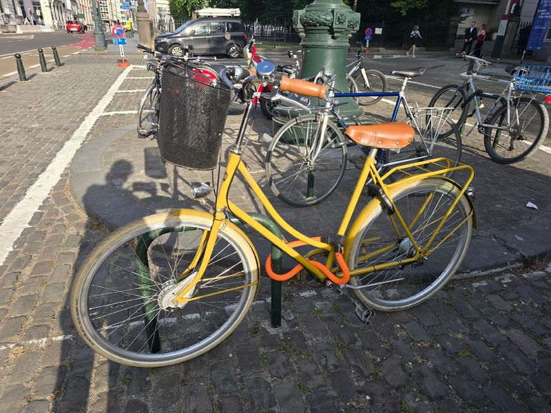 Used Achielle Custom Urban & Touring
