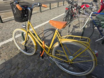 Used Achielle Custom Urban, Orange — image 2 of 4