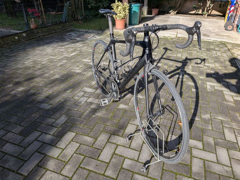 Used Trek Émonda SL 6 2016 2016 Road & Gravel, Black — image 6 of 7