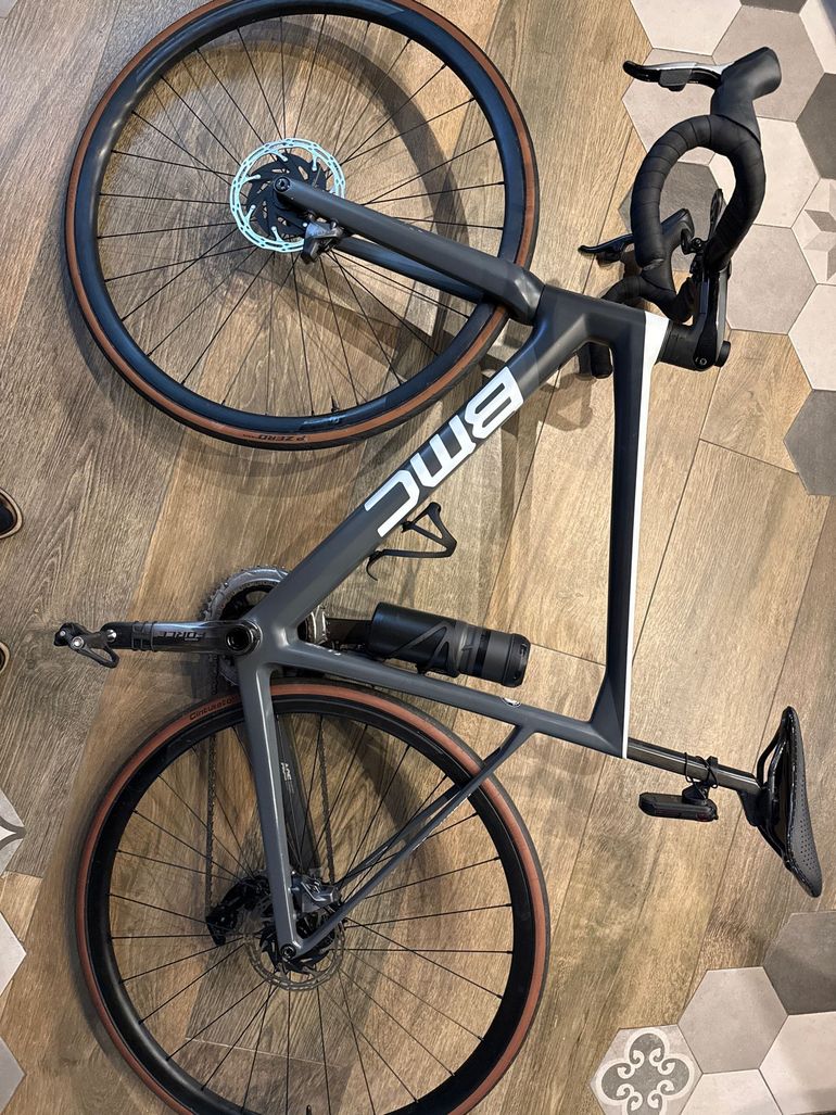 Used BMC Teammachine SLR ONE 2021 2021 Road & Gravel, Hellgrau — image 2 of 5