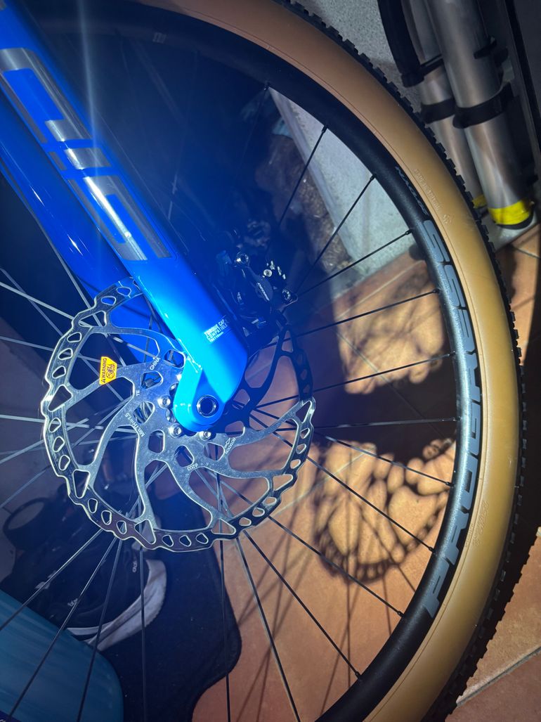 Used Trek e caliber 9.6 Carbono 2023 Mountainbike — image 8 of 14