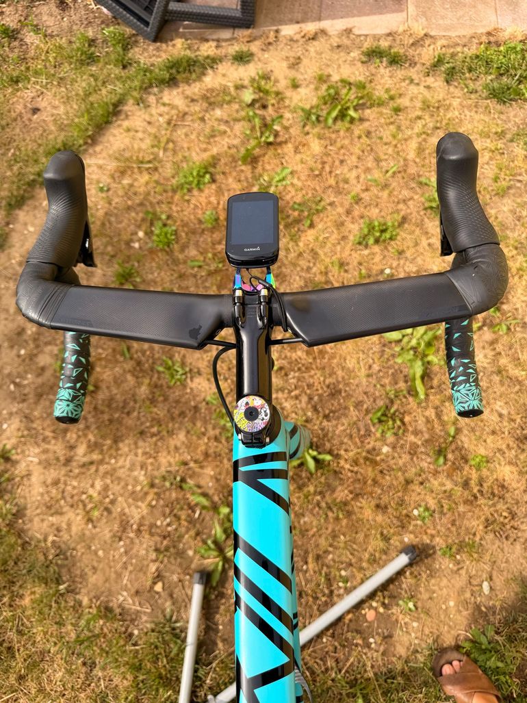 Gebrauchtes Specialized Tarmac S-WORKS 2023 Road & Gravel, Violett — Bild 16 von 19