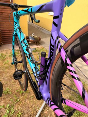 Gebrauchtes Specialized Tarmac S-WORKS 2023 Road & Gravel, Violett — Bild 15 von 19