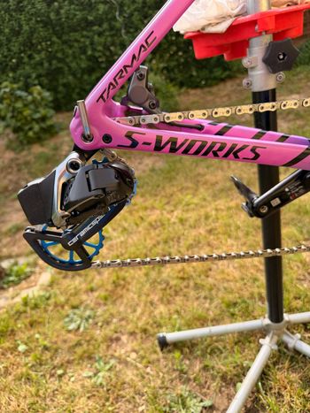 Gebrauchtes Specialized Tarmac S-WORKS 2023 Road & Gravel, Violett — Bild 4 von 19