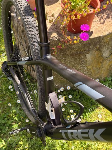 Used Trek Procaliber 9.6 2019 2019 Mountainbike, Black, 27.5, 29 — image 7 of 9