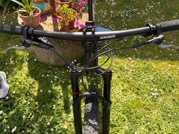 Used Trek Procaliber 9.6 2019 2019 Mountainbike, Black, 27.5, 29 — image 6 of 9
