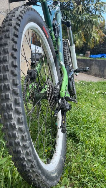 Used Lapierre VTT 2012 Mountainbike, Green — image 7 of 9
