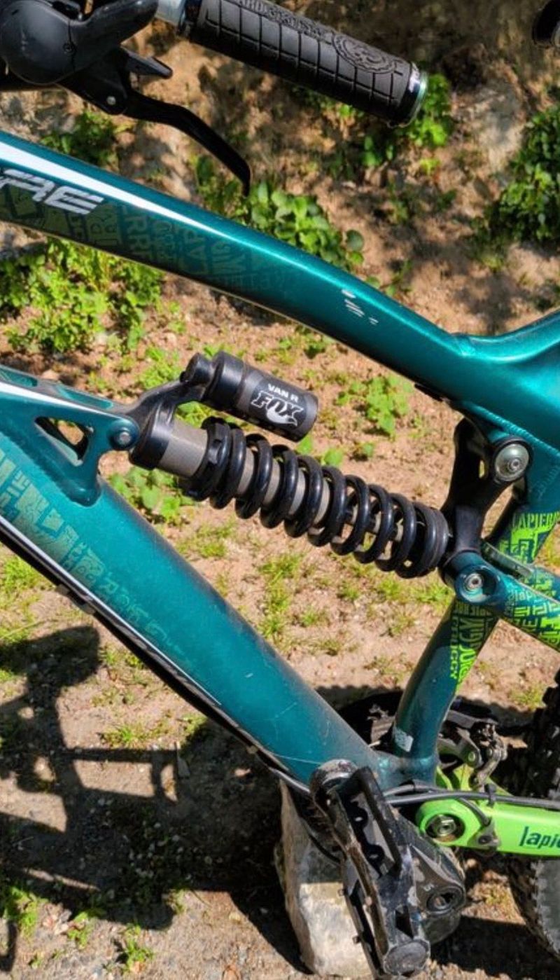 Used Lapierre VTT 2012 Mountainbike, Green — image 2 of 9