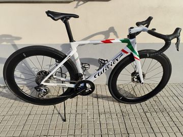 Wilier FILANTE SLR SHIMANO DURA ACE 9270 DI2 12S 2023 2023 Road & Gravel usato