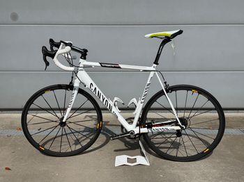 Used Canyon Ultimate CF SLX 9.0 Pro 2012 Road & Gravel