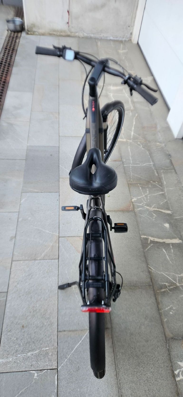 Used Scott Silence 2022 Urban, Gris claro — image 5 of 9