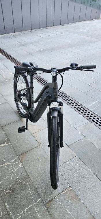 Used Scott Silence 2022 Urban, Gris claro — image 3 of 9