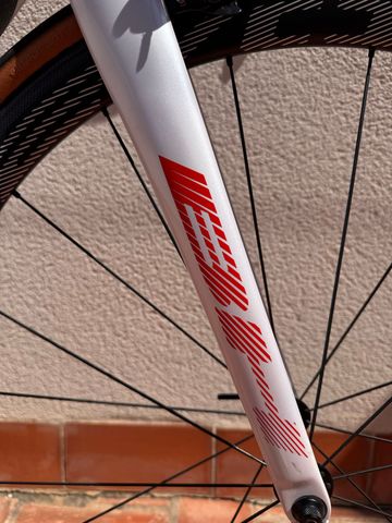 Used BH Custom Shimano Ultegra 2019 Road & Gravel, White — image 12 of 15